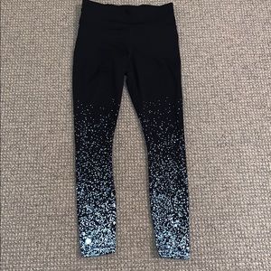 Size XS Athleta Pattern Leggings